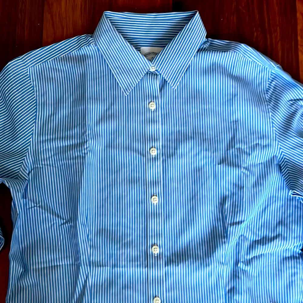 Brooks Brothers women’s dress shirt
